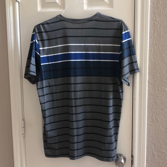 Akuma V-Neck T-Shirt - Picture 9 of 9